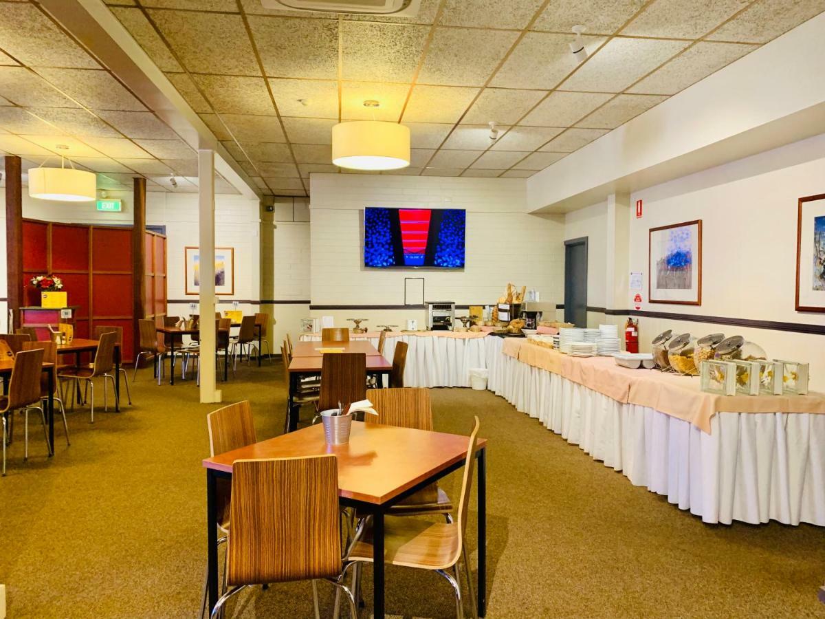 Opal Hotel, Motel, Motel
